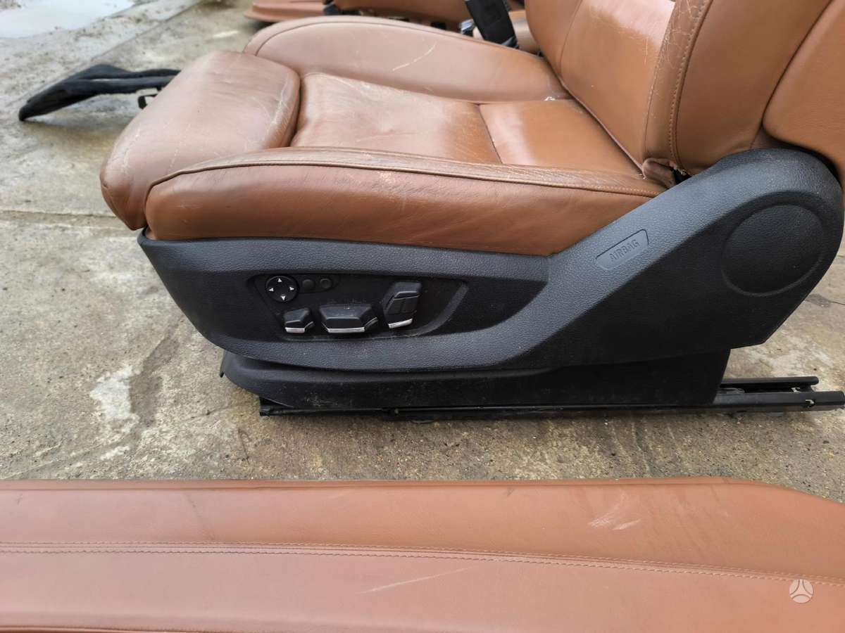 BMW 750, Sedyniu komplektas, сиденья