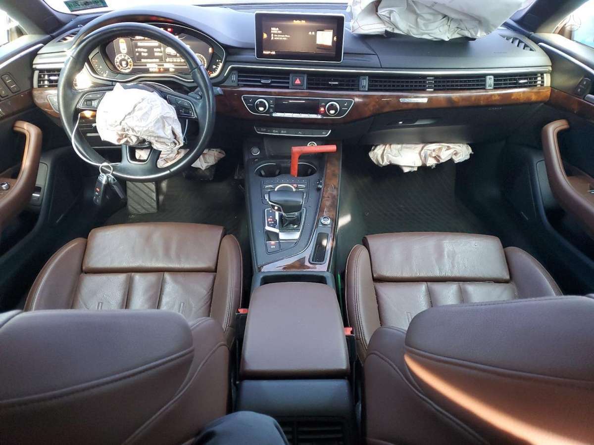 Audi A5 dalimis