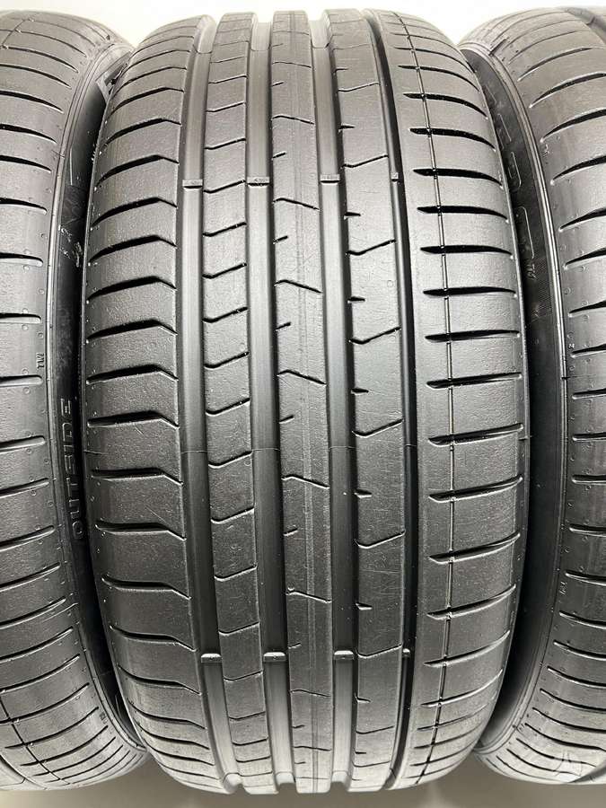 Pirelli P-Zero SEAL 2023m, летние 245/40 R19