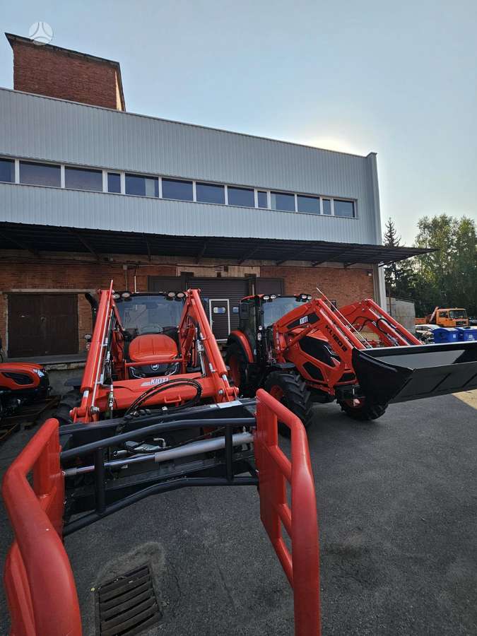 Kioti HX1402, tractors