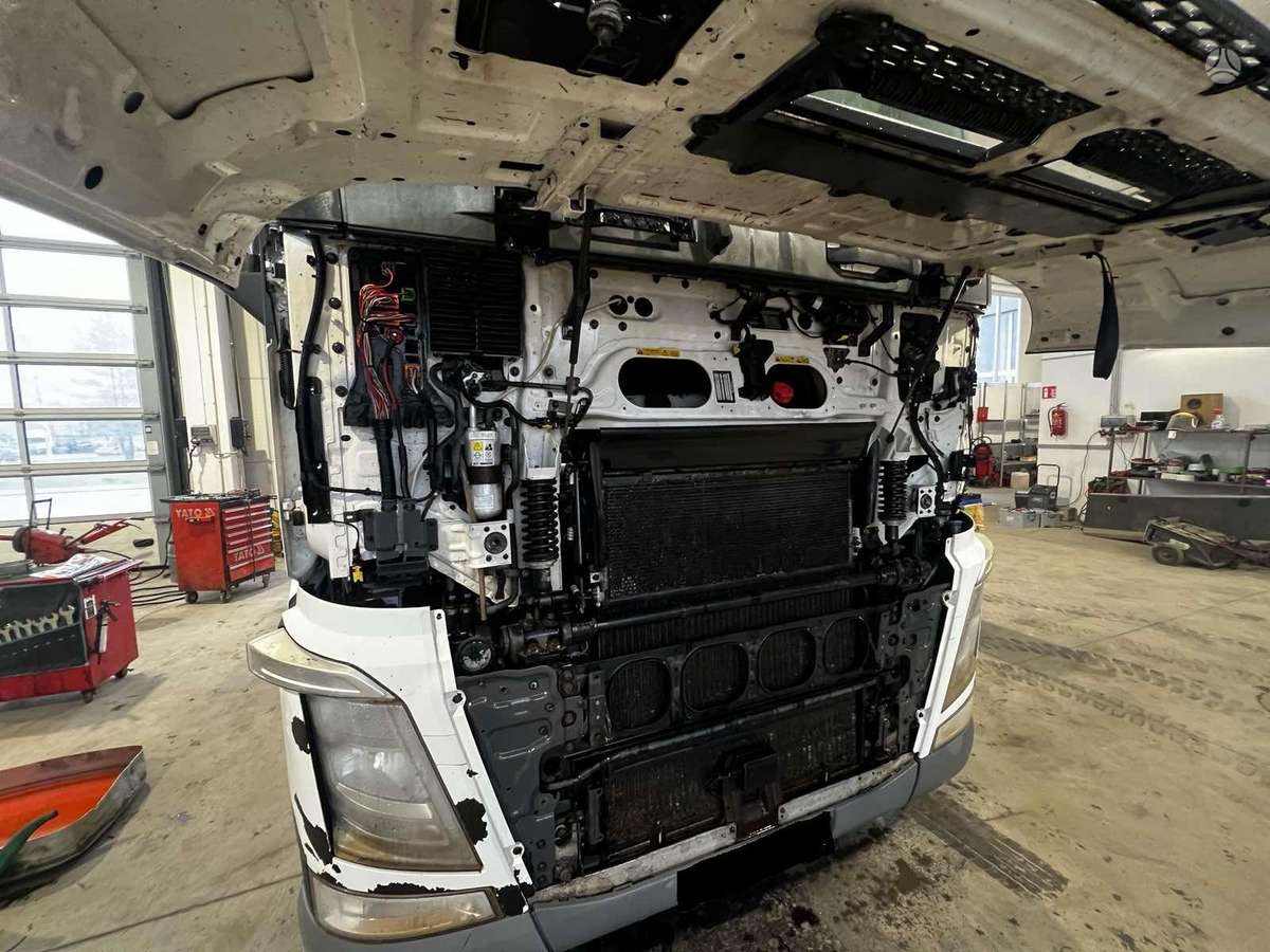 Volvo FH, vilcējs