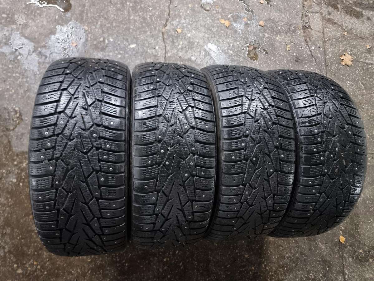 Nokian, зимние 225/55 R17
