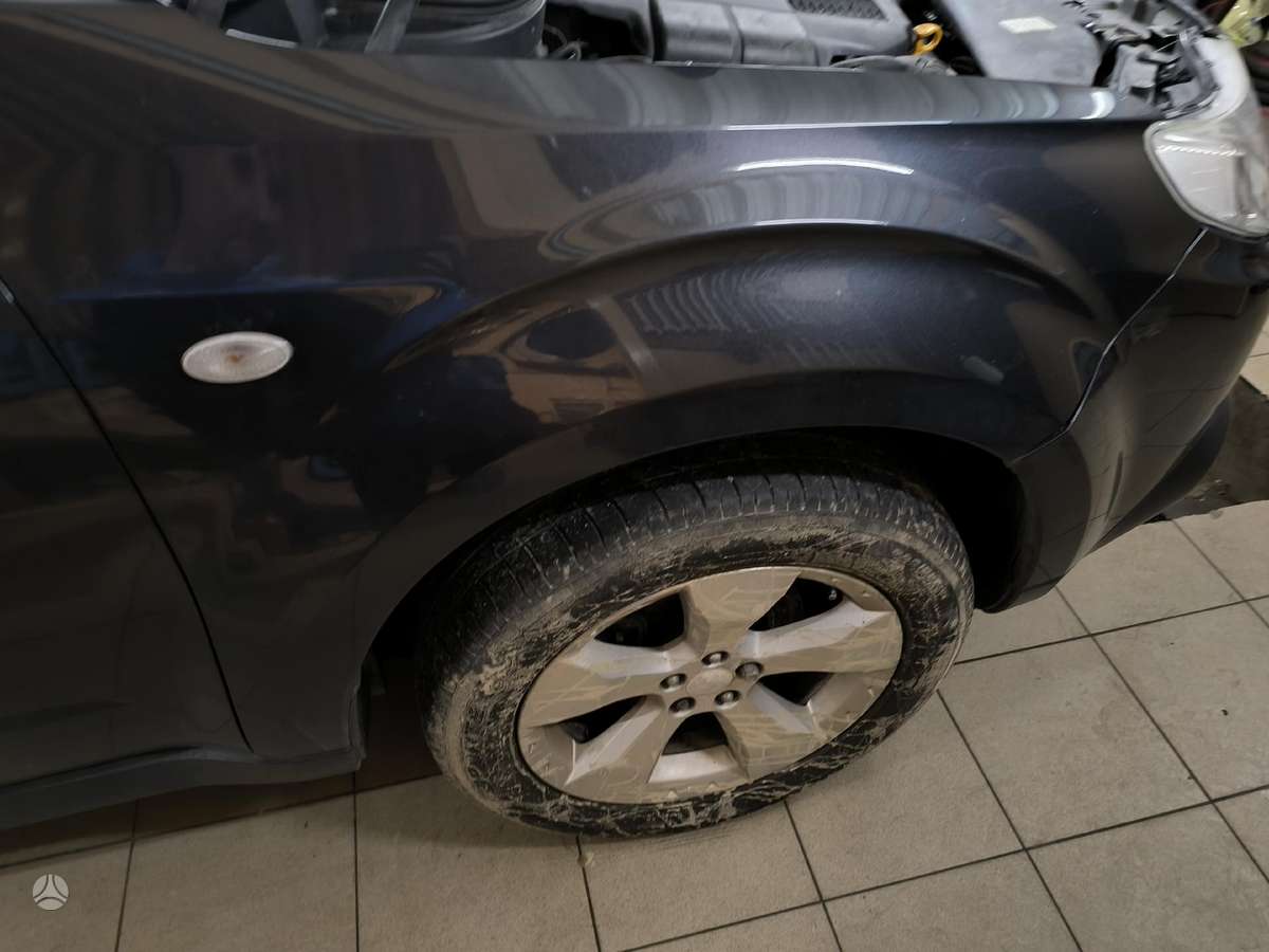 Subaru Forester, Dalimis