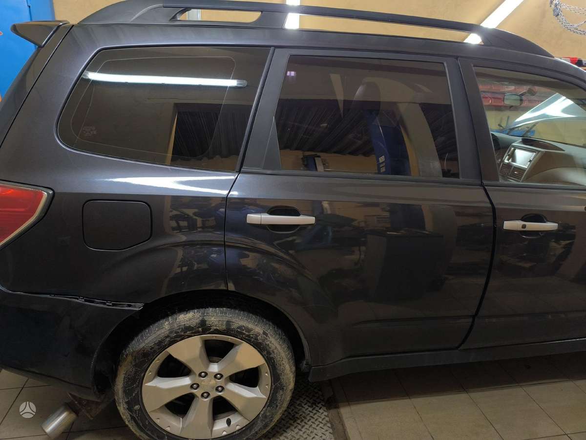 Subaru Forester, Dalimis
