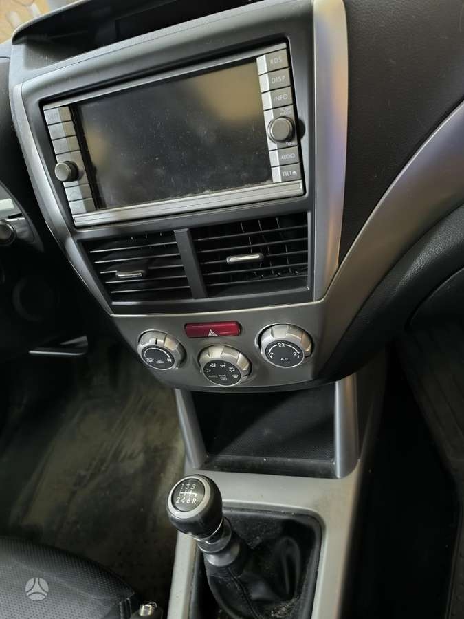 Subaru Forester, Dalimis