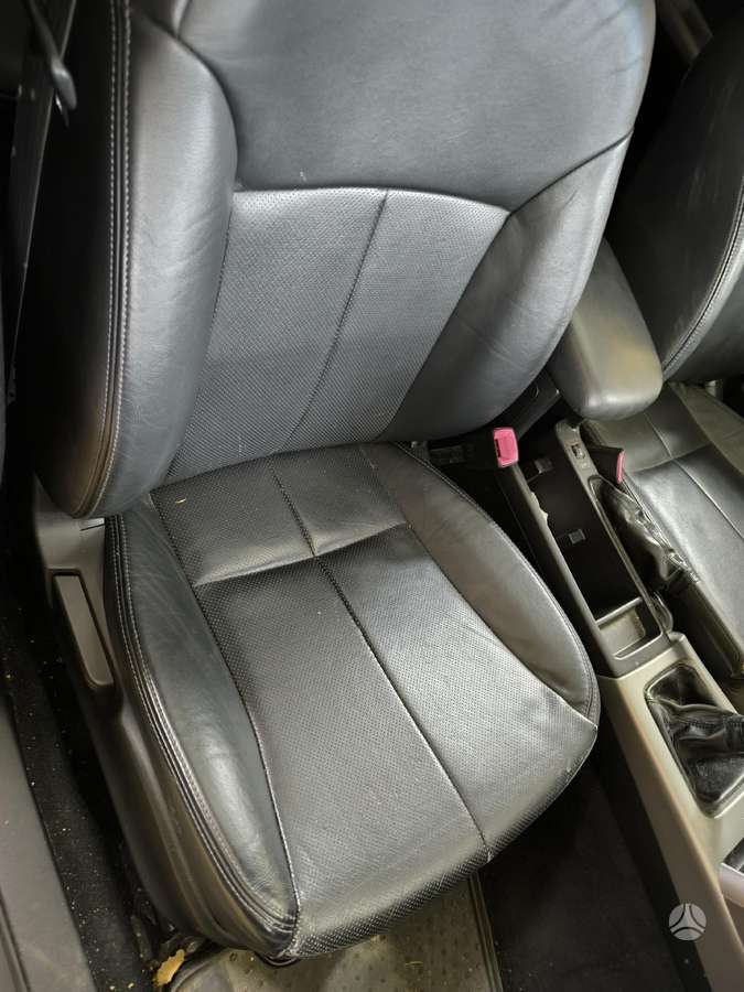Subaru Forester, Dalimis