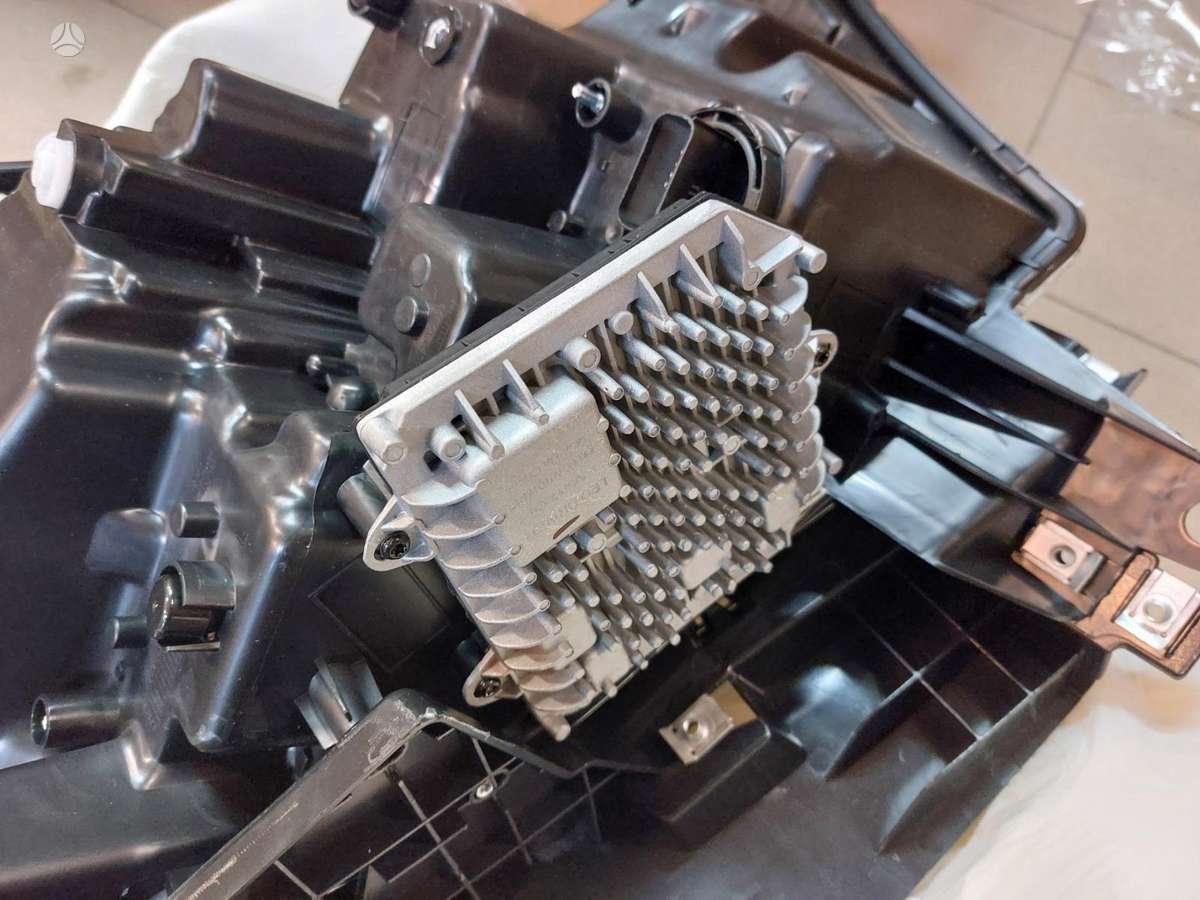 Dodge Ram virsbūves detaļas