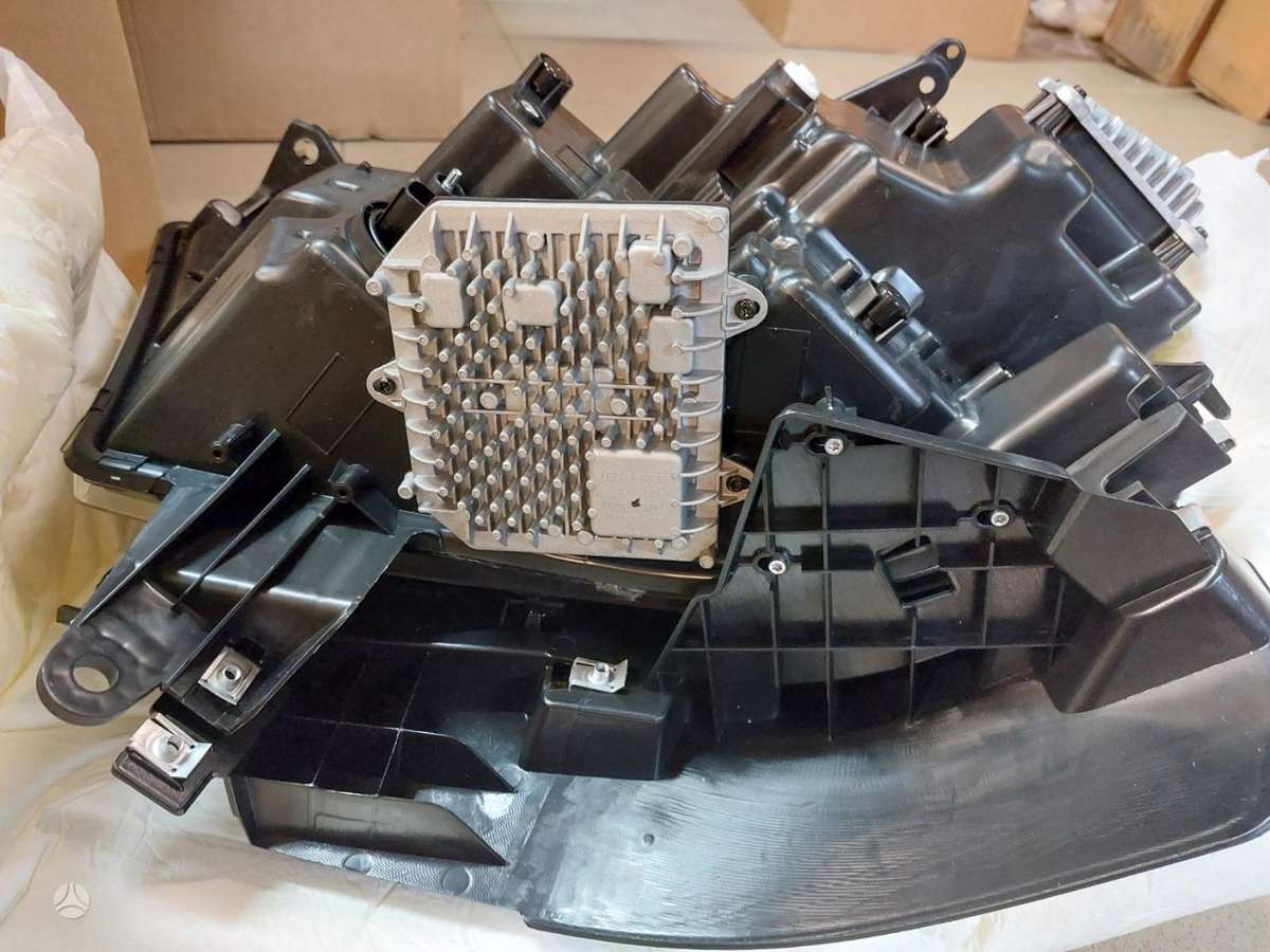 Dodge Ram virsbūves detaļas