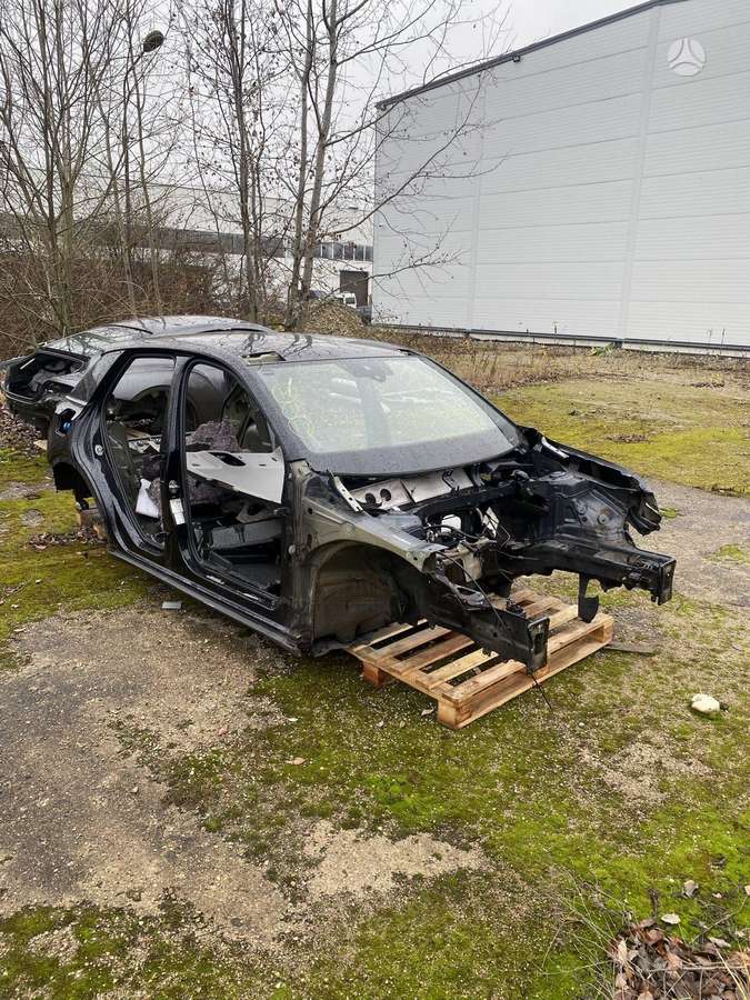 Volkswagen T-Roc Kebulas pjaustomas