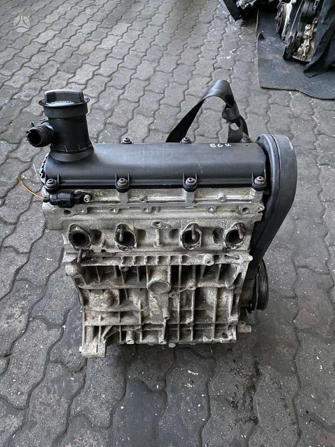 Volkswagen Golf, BGU, двигатель