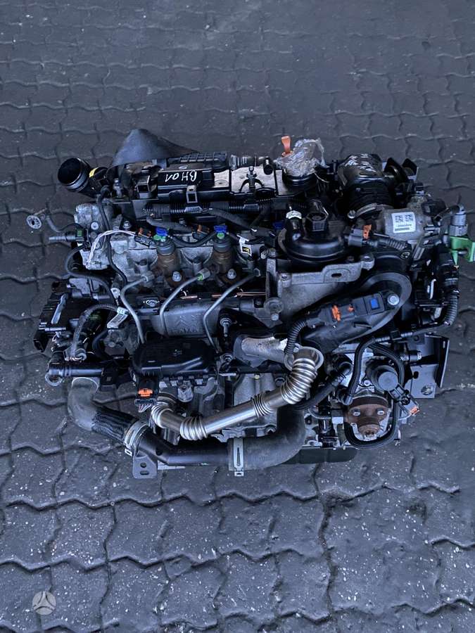 Peugeot 3008, BH01, engine