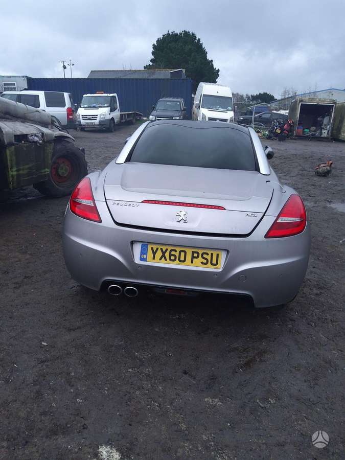 Peugeot RCZ по частям
