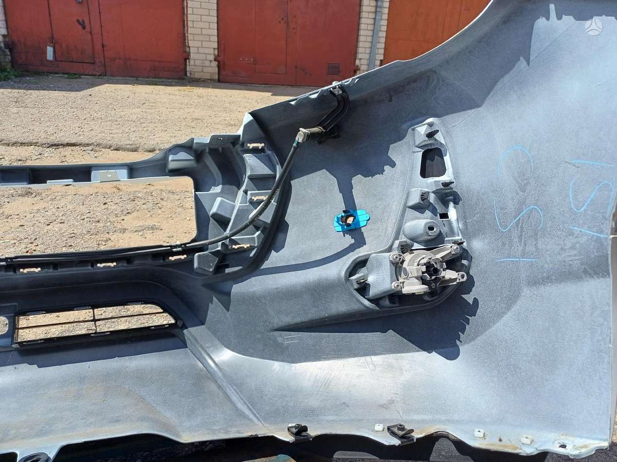 Toyota Hilux бамперы (буфера)