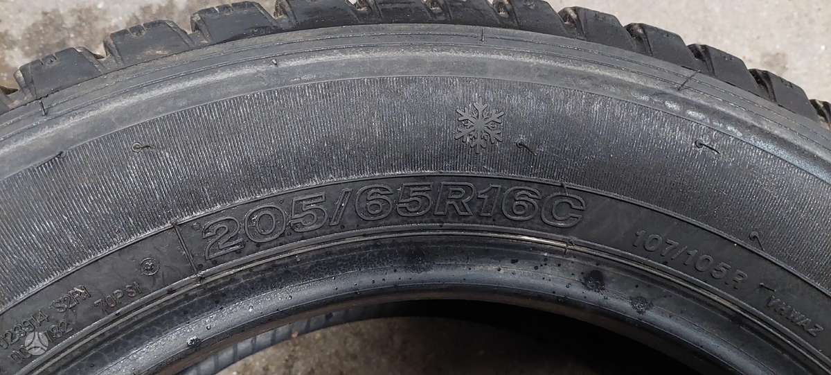 Firestone, žieminės 205/65 R16