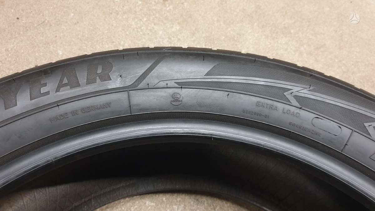 Goodyear Ultra Grip Performance+  7mm, žieminės 255/50 R21