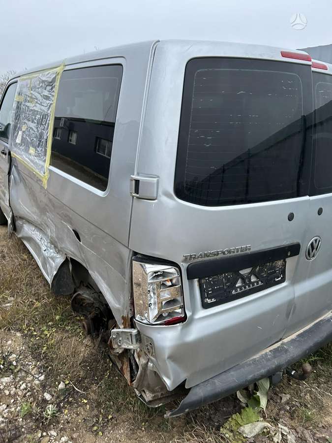 Volkswagen Transporter, passenger vans