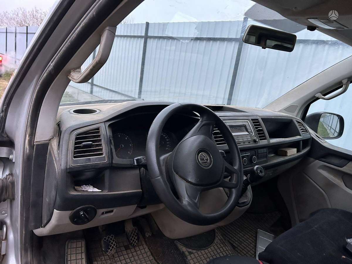 Volkswagen Transporter, passenger vans