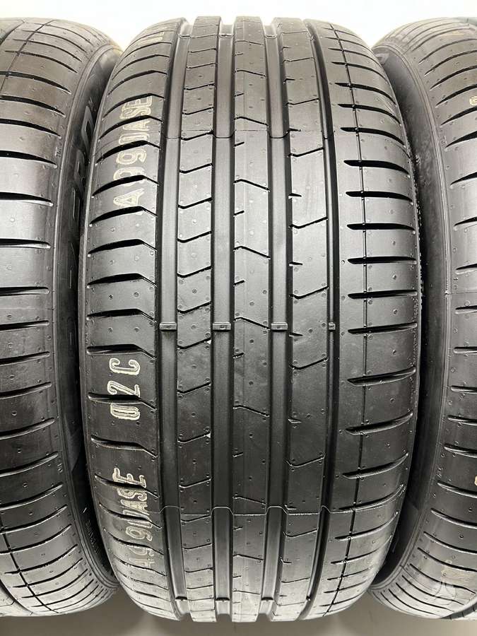 Pirelli P-Zero 2024m, summer 245/40 R19