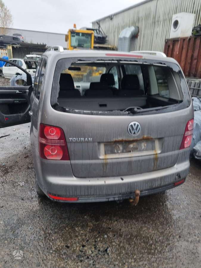 Volkswagen Touran dalimis