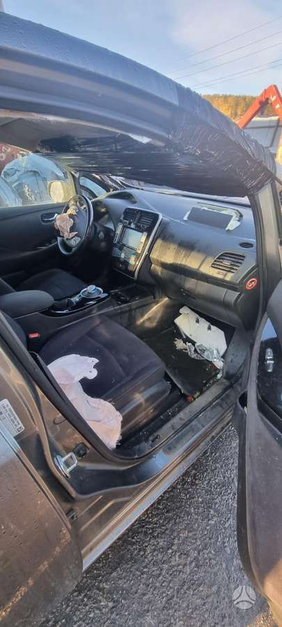 Nissan Leaf rezerves daļās