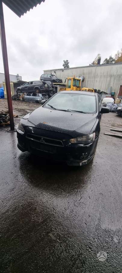 Mitsubishi Lancer dalimis