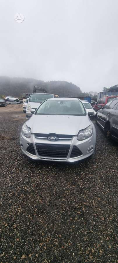 Ford Focus по частям