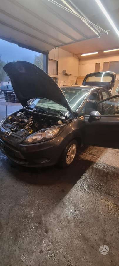 Ford Fiesta for parts