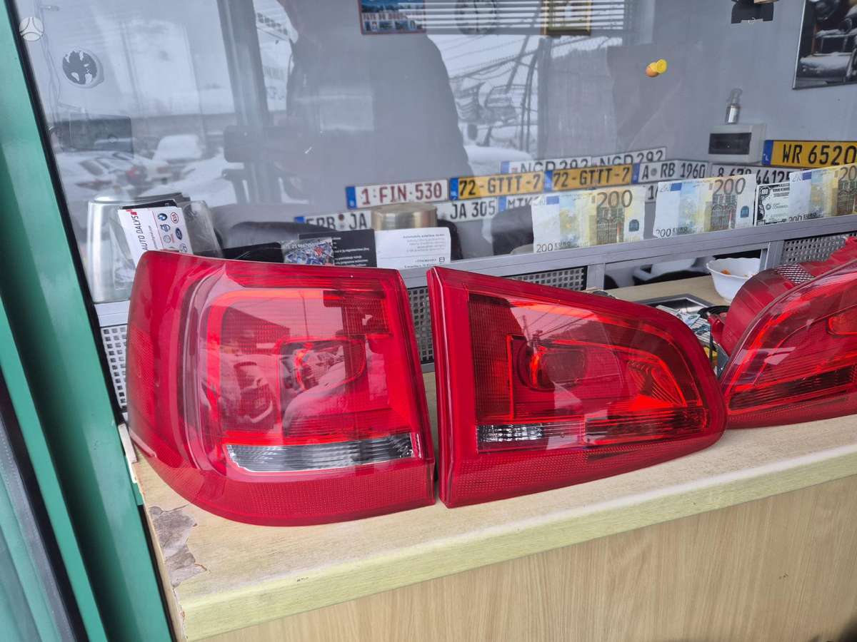 Volkswagen Sharan lights
