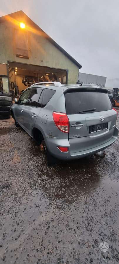 Toyota RAV4 for parts
