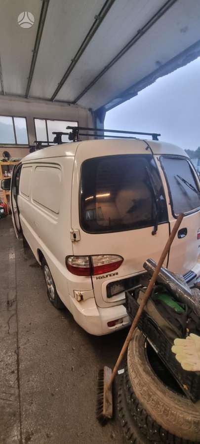 Hyundai H1 по частям