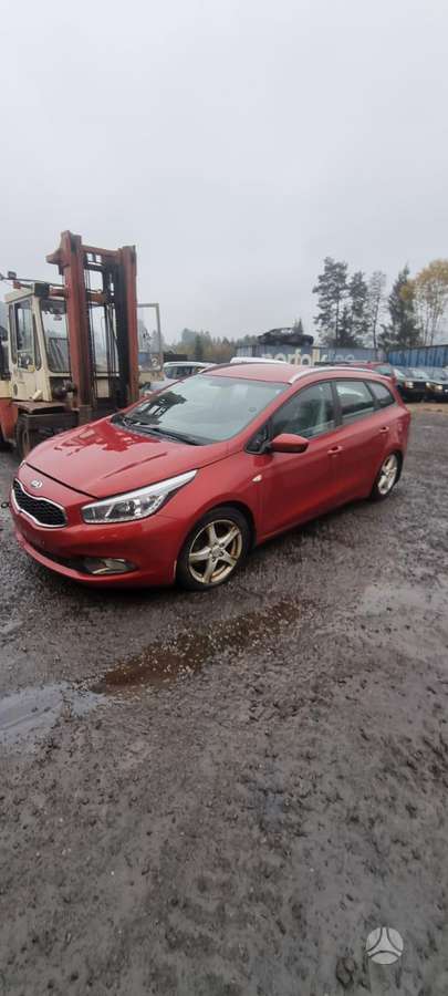 Kia Ceed по частям