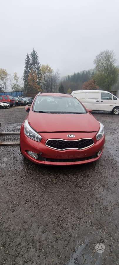 Kia Ceed dalimis