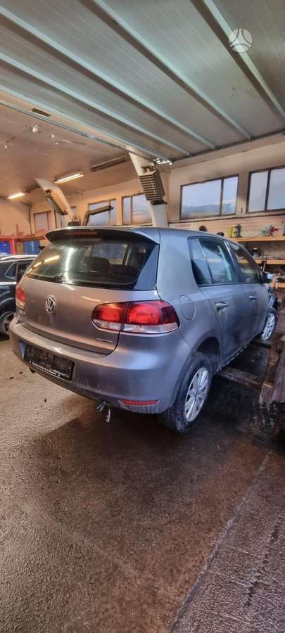 Volkswagen Golf по частям