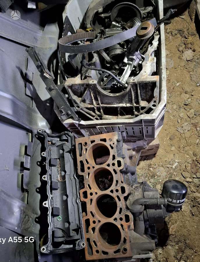 Renault -kita- engine parts