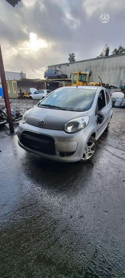Citroen C1 по частям