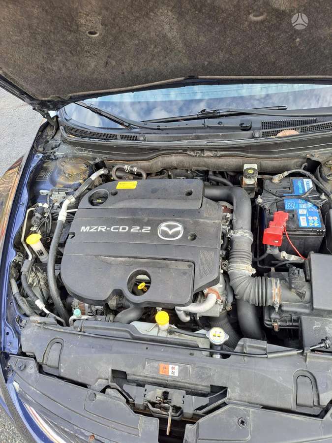 Mazda 6 dalimis