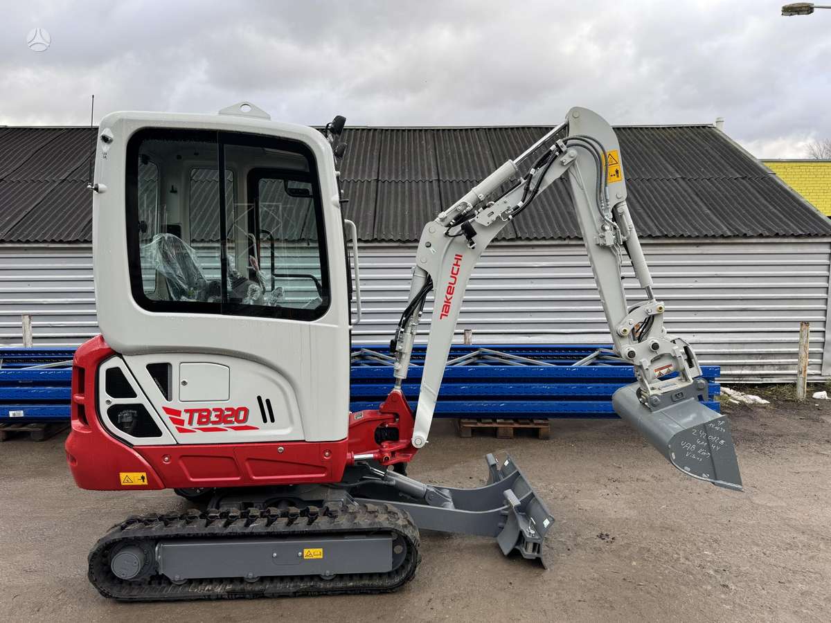 Takeuchi TB320 su rotoriumi, mini ekskavatori