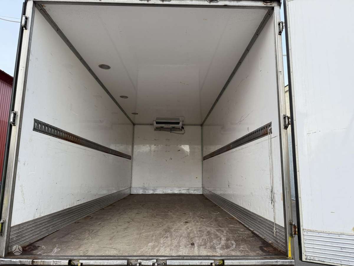 DAF LF 45.180, box trucks / box vans