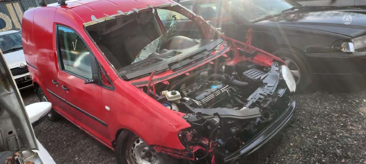 Volkswagen Caddy dalimis