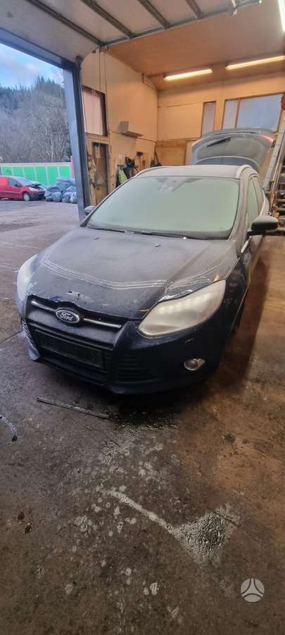 Ford Focus по частям