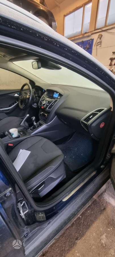 Ford Focus for parts
