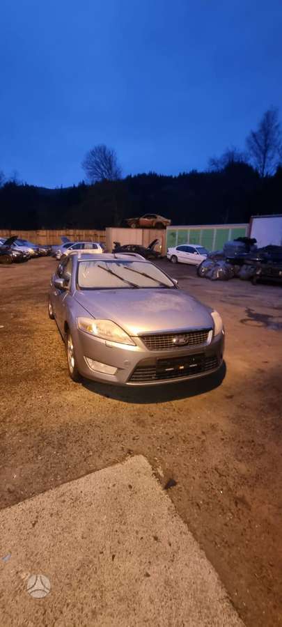 Ford Mondeo for parts