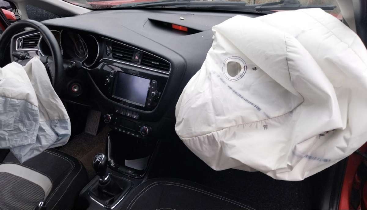Kia Ceed по частям