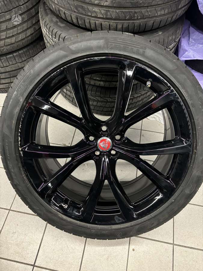 Jaguar, light alloy, R22