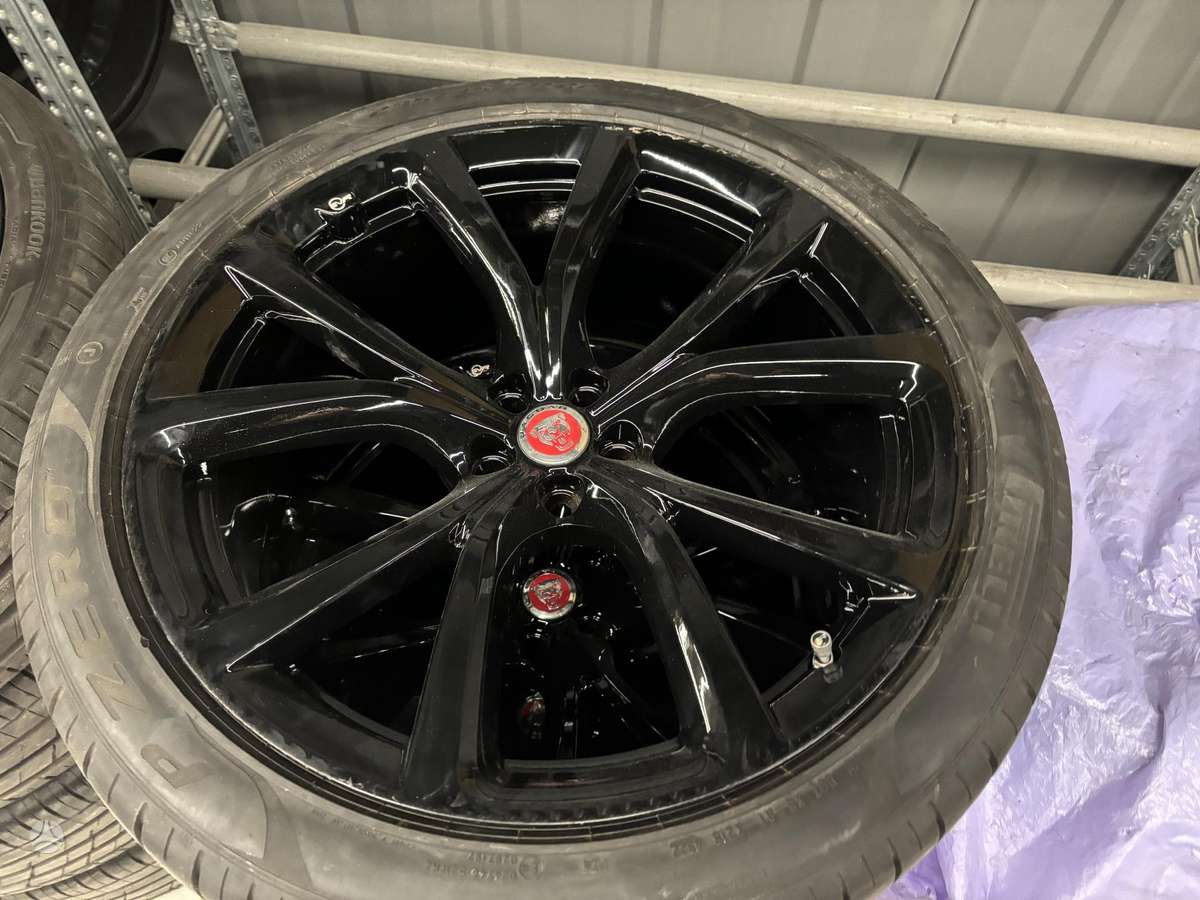Jaguar, light alloy, R22