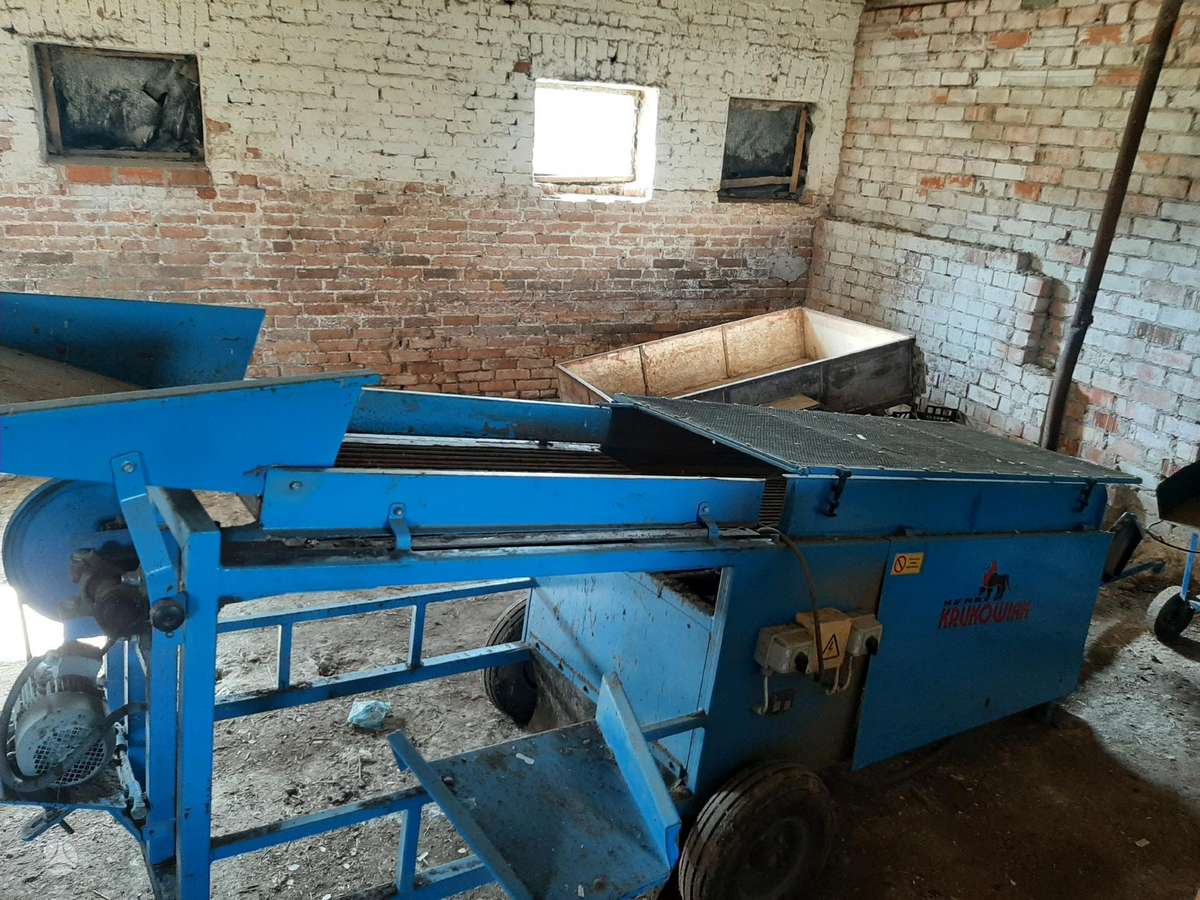 KRUKOWIAK Cibul, vegetable harvesting and processing technique