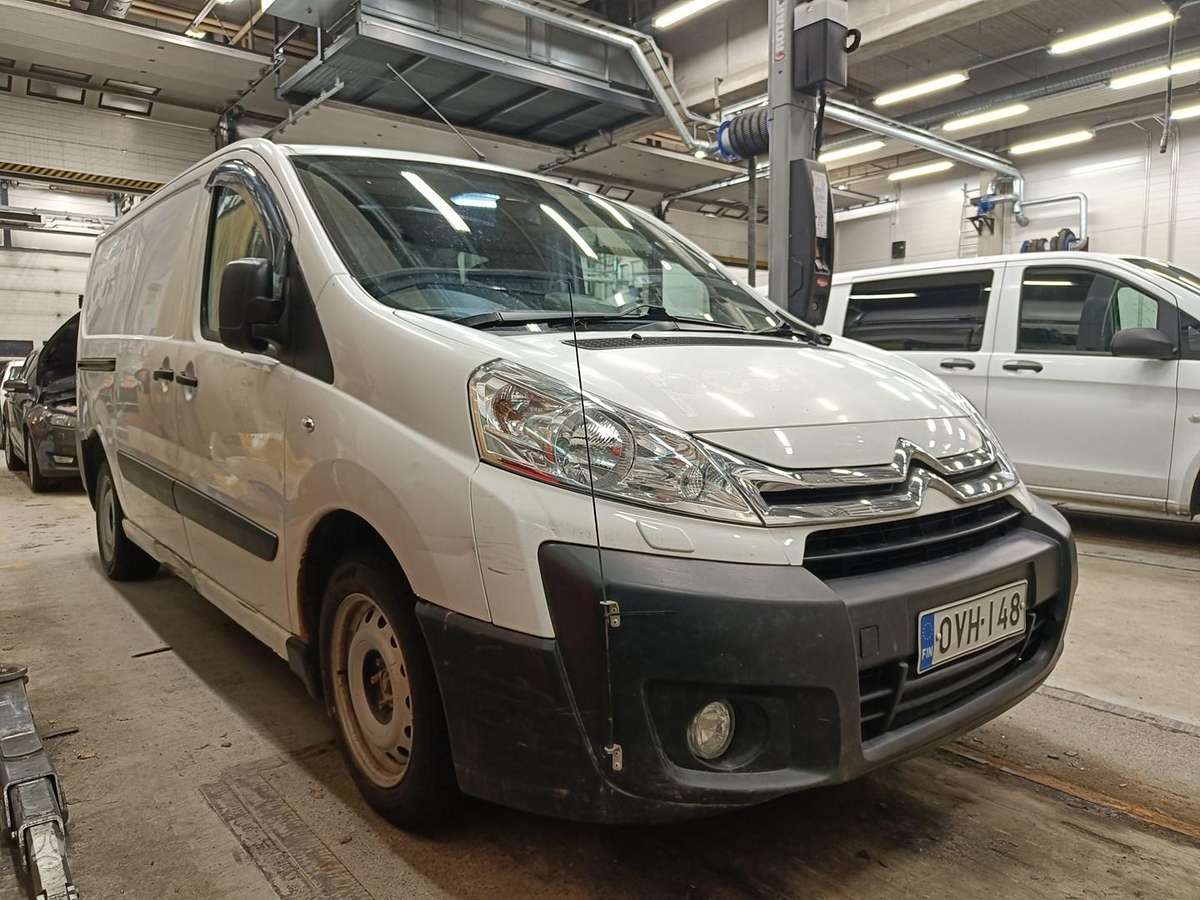Citroen Jumpy, preču
