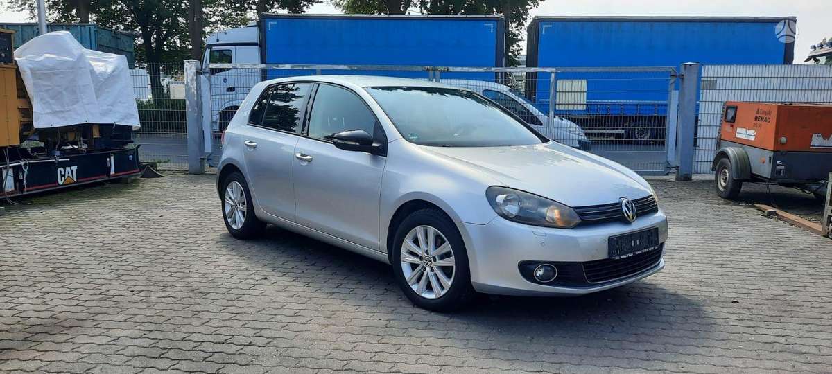 Volkswagen Golf dalimis
