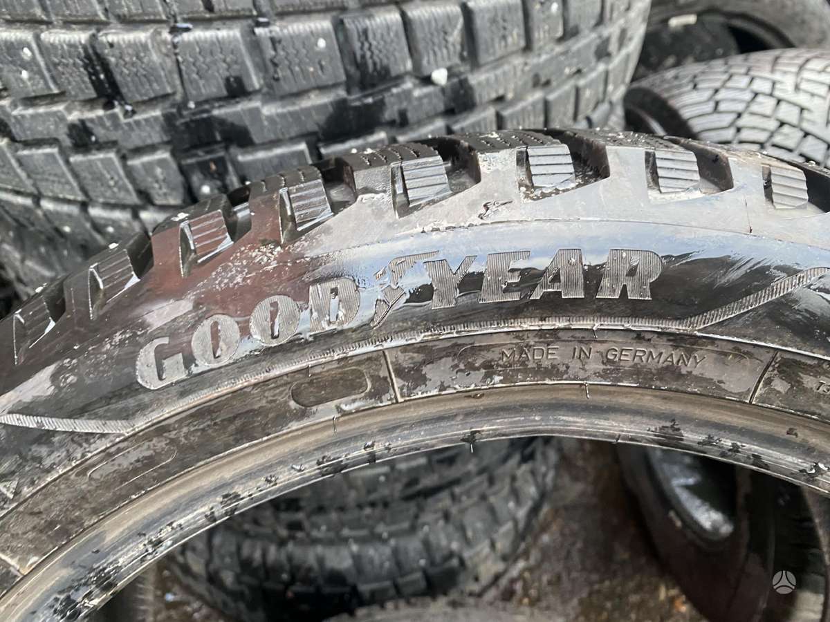 Goodyear, winter 245/45 R19