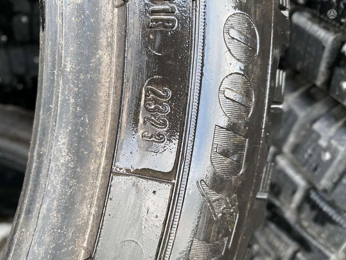 Goodyear, winter 245/45 R19